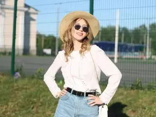 Cam VanessaCampbell