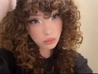 Cam YangConnie